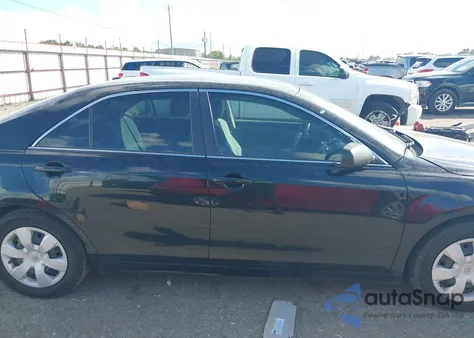 2010 Toyota Camry Le из США, поврежденный, VIN 4T4BF3EK3AR045867